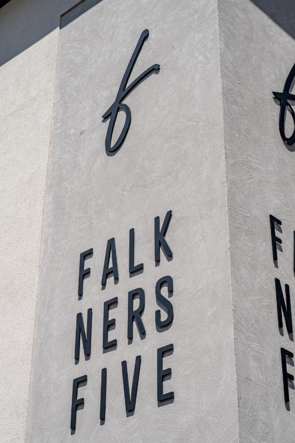 Falkners Five Ец Екстер'єр фото